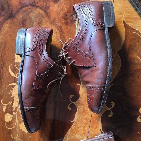 Bally Men’s Wingtips Oxford leather shoes - Picture 4 of 12